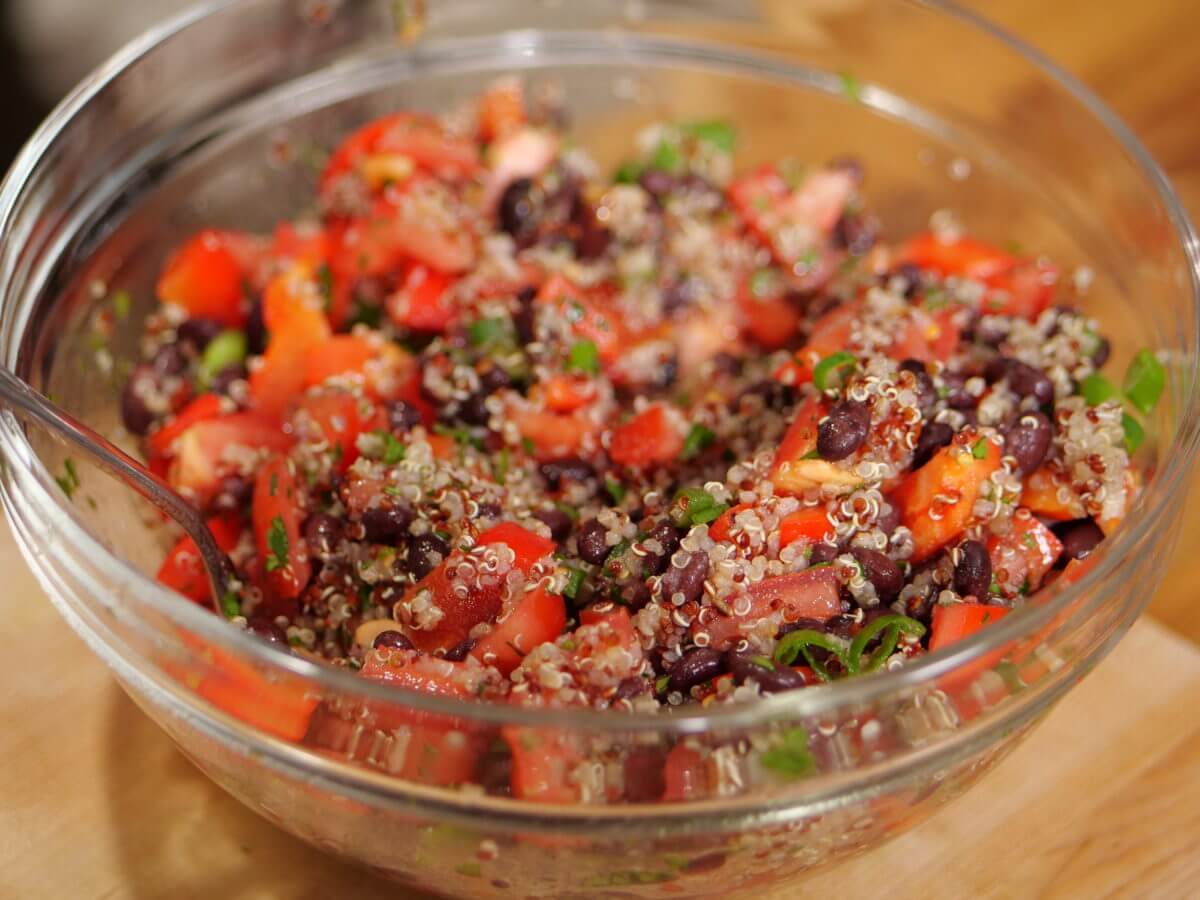 southwest black bean quinoa salad