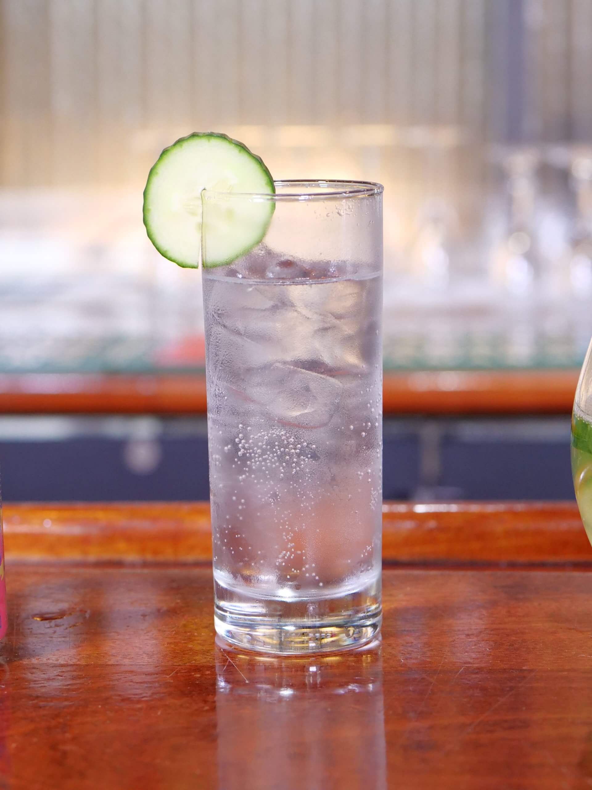 gin cucumber cocktail